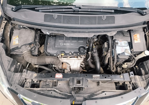 Opel Zafira cena 38200 przebieg: 194000, rok produkcji 2012 z Brzozów małe 79